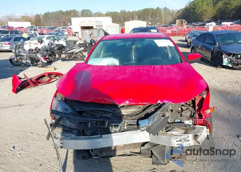 2017 Honda Civic Lx z USA, uszkodzony, nr VIN 2HGFC2F53HH562693